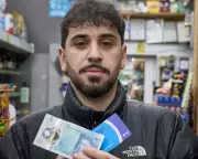 A Week of Cash-Only Living: How Notes and Coins Curbed My Spending