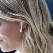 Airlines Expand Bans to Bluetooth Earbuds in Checked Luggage Over Fire Risks
