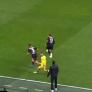 Allegri Brands Fabregas 'Idiot Child' in Heated Serie A Clash