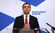 Anas Sarwar's Gamble: Scottish Labour Leader Demands Starmer's Resignation
