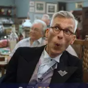 Antiques Expert's Savage Carrot Remark After Tough BBC Auction