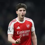 Arsenal News: Scholes Criticises Rice's Emotion as Man City Face Points Dediction