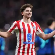 Arsenal's Alvarez Pursuit Gains Momentum as Atletico Confirm Lookman Signing