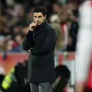 Arsenal's Title Hopes Dented by Brentford Draw in Premier League Thriller