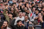 Baghdad Traders Protest New Customs Tariffs Amid Iraq's Oil Revenue Crisis