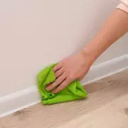 Banish Skirting Board Scuffs with Baking Soda: A Simple Cleaning Hack