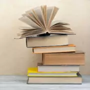 Bestselling Author Reveals Top 6 Romance Novels for Valentine's Day Reading