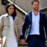 Body Language Expert Spots Tension in Meghan and Harry's Rare Joint Appearance