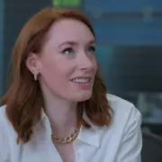 Cambridge Professor Reveals Why Pringles Are Engineered to Prevent Fullness