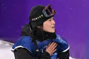 Chloe Kim Secures Historic Third Consecutive Olympic Halfpipe Gold in Livigno
