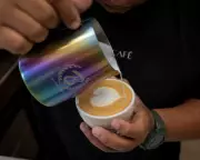 Daily Coffee or Tea Linked to Lower Dementia Risk in Major Study