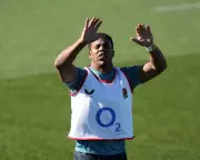 England's Feyi-Waboso Suffers Injury Scare Ahead of Wales Six Nations Clash