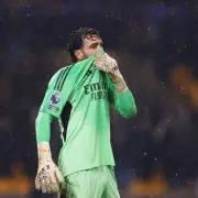 Ex-Arsenal Keeper Backs Raya to Bounce Back in Crucial North London Derby