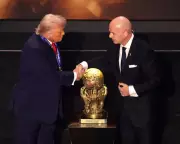 FIFA President Infantino Apologises to British Fans, Defends Trump Peace Prize