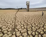 Flawed Economic Models Risk Global Financial Crash from Climate Crisis, Experts Warn