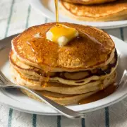 Flourless Pancake Recipe Uses Oats for Fluffy, Healthy Breakfast