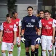 Former Arsenal Keeper Szczesny Forced to Apologise for Father's Wenger Comments