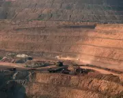 Glencore to Pay $2bn to Shareholders Despite 6% Profit Drop