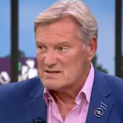 Glenn Hoddle Criticises Arsenal Captain Saka's Demeanour After Wolves Draw