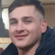 Homeless Man Turned Away from Holiday Inn at -6C Sparks Life Transformation