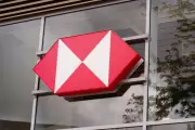 HSBC Achieves £1.1bn Cost Savings Target Early Through Senior Management Cuts