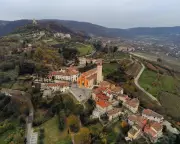 Italian Town Hires Professional Odour Evaluators to Sniff Out Bad Smells