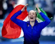Italy's Francesca Lollobrigida Wins Gold on Birthday in Winter Olympics Speed Skating