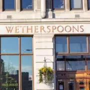 JD Wetherspoon Customer Criticises £7.72 Full English Breakfast After Spotting Issue