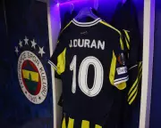 Jhon Duran's Aston Villa Future in Doubt as Transfer Rumours Intensify