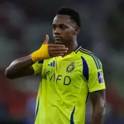 Jhon Duran's Zenit Debut Marred by Headlock Incident in Friendly Clash