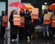 Junior Doctors in England Vote to Extend Strike Action for Six Months