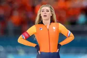 Jutta Leerdam Claims Olympic Gold in Speed Skating as Fiancé Jake Paul Weeps