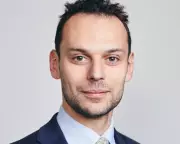 Keir Starmer Launches Formal Probe into Minister Josh Simons Over Journalist Allegations