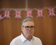 Keir Starmer's Bandage Approach Risks Reopening Labour's Old Wounds