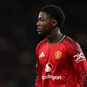 Kobbie Mainoo's Manchester United Future in Doubt as Contract Talks Stall