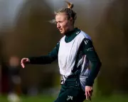 Leah Williamson Returns as Wiegman Dismisses Contract Distraction Claims