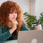 Lloyds Bank Clarifies Fee Structure After Customer Queries £83 Charge