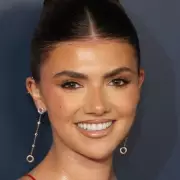 Love Island Star Samie Elishi Reveals £16 Mascara Secret for Luscious Lashes