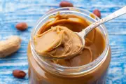 Major US Food Recalls: Peanut Butter, Baby Food, and Beef Under Scrutiny