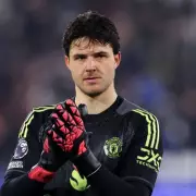 Man Utd's Senne Lammens Credits Book Reading for Success Under Carrick