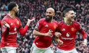 Manchester United's Munich Tribute and Carrick's Fourth Straight Win