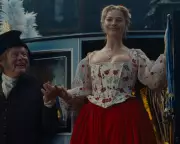 Martin Clunes Shines as 'Rotten' Patriarch in Fennell's Wuthering Heights