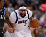 Mavericks Trade Anthony Davis to Wizards in Major Eight-Player Deal