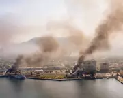 Mexican Cartel Violence Erupts After El Mencho's Death in Military Raid