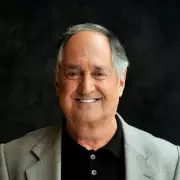 Music Legend Neil Sedaka Hospitalised in LA Following Sudden Illness