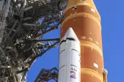 NASA Moon Rocket Faces New Helium Issue, March Astronaut Launch at Risk