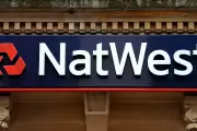 NatWest Profits Surge 24% to £7.7bn as Staff Bonus Pool Hits £495m