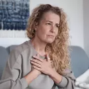 NHS Urges Immediate 999 Call for Two Critical Chest Symptoms