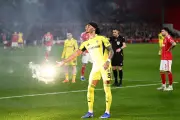 Nottingham Forest Players Evade Fireworks from Fenerbahce Fans in Europa League Clash