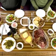 Nutritionist Identifies Two Primary Foods to Avoid for Cancer Risk Reduction